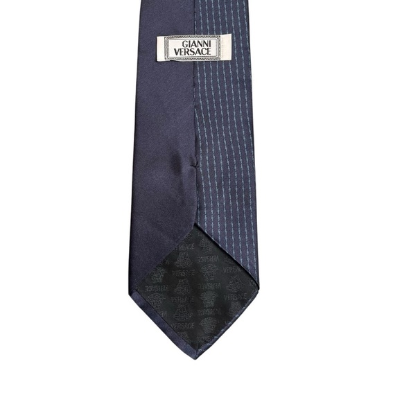 GIANNI VERSACE 90s Vintage Blue Monochromatic Medusa Silk Tie Made in Italy - Picture 6 of 11